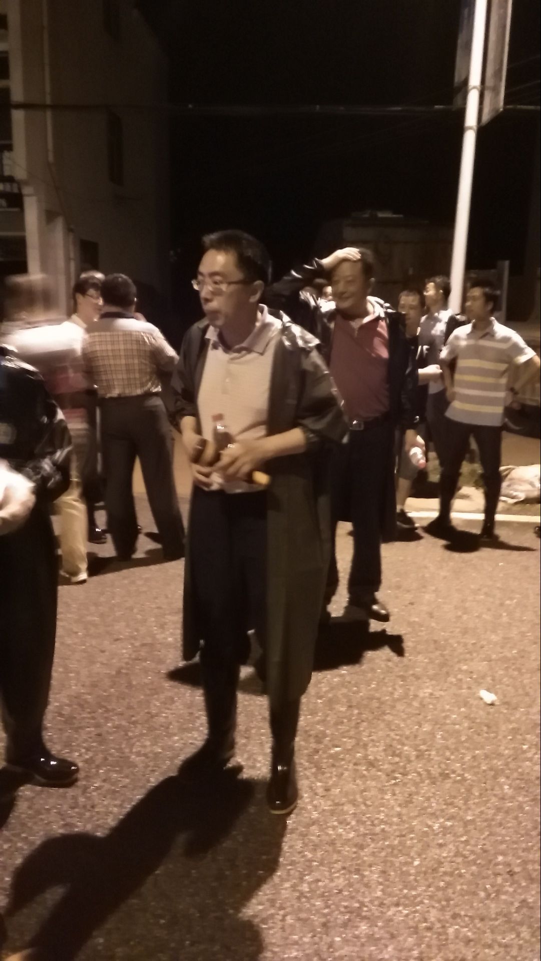 抗洪抢险1.jpg